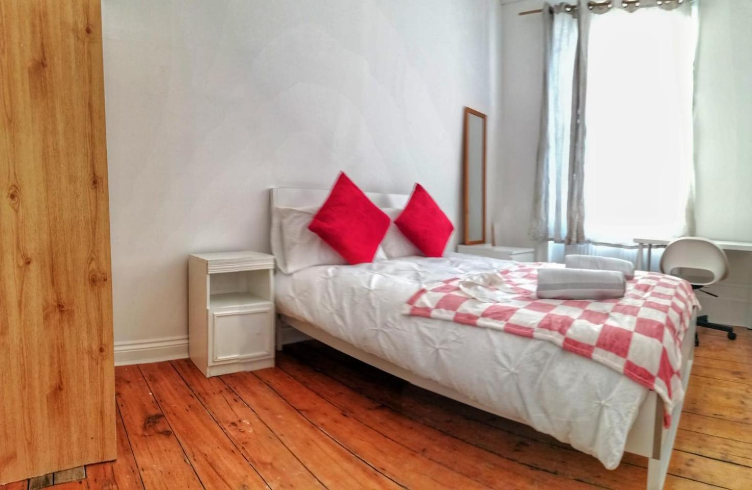 Casa de hóspedes Caledonian Road Private